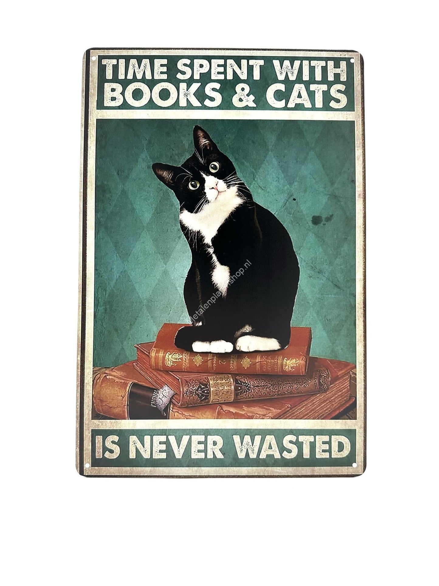 Wandschild aus Metall – Lustige Katze – Time Spent with Books &amp; Cats – Katzen