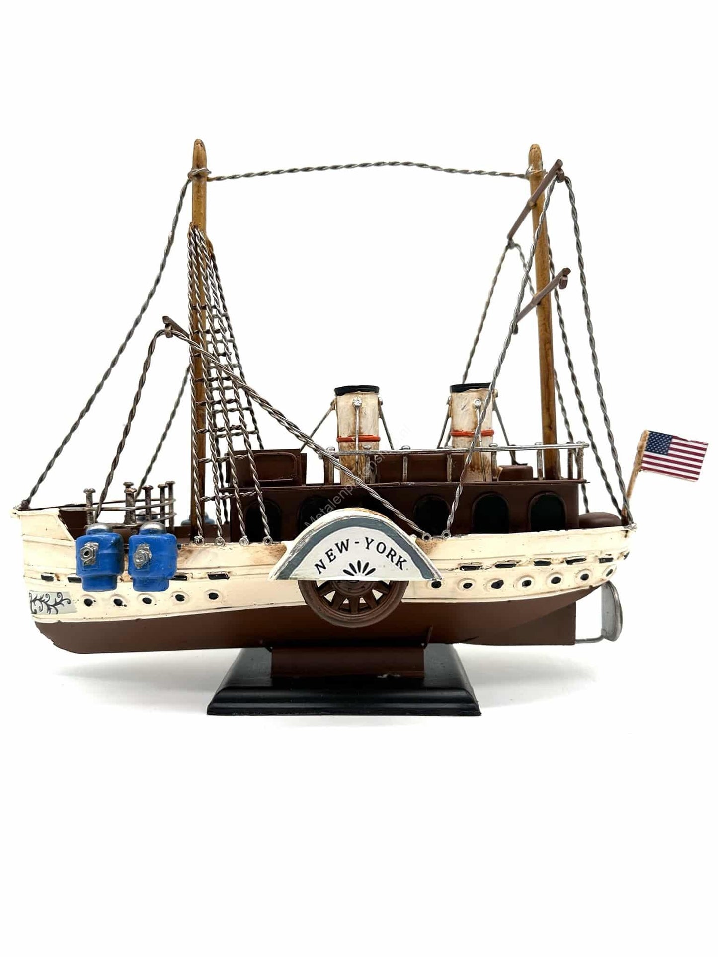 Boat New York - Metal Decoration - 34cm