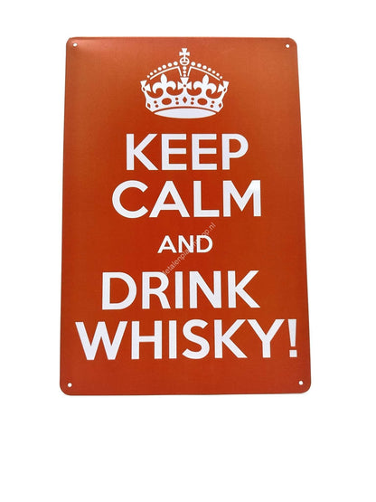 Wandschild aus Metall – „Keep Calm – And Drink Whiskey“.